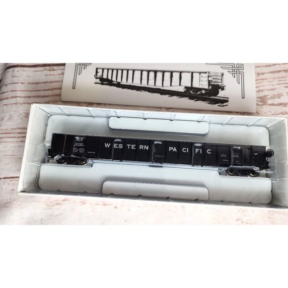 Proto 2000 Series 52' 6" Drop End Mill Gondola -HO Scale Factory Assembled Train - Picture 4 of 14